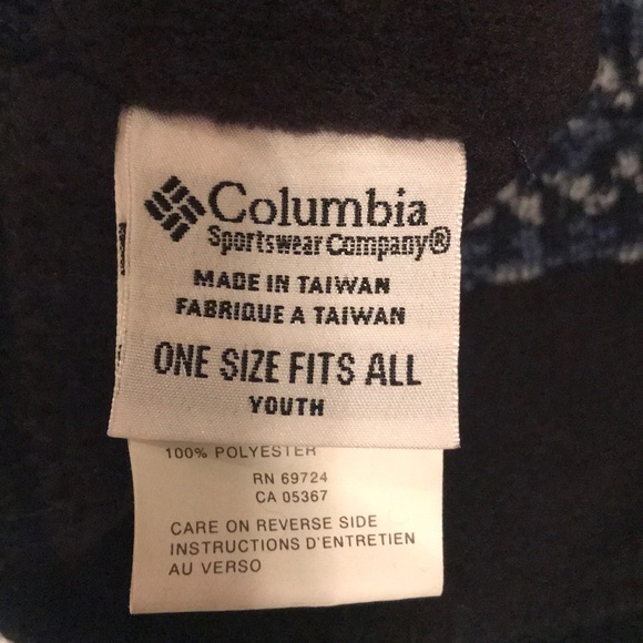 Columbia Youth Beanie with Tassel NWT - Picture 3 of 4